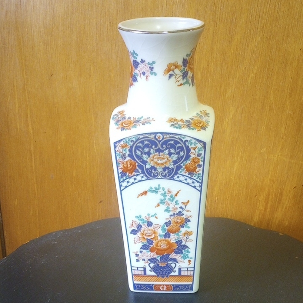 Takahashi Japanese Ceramic Vase, Flowers, Gold Edging, Cream Blue Orange Green